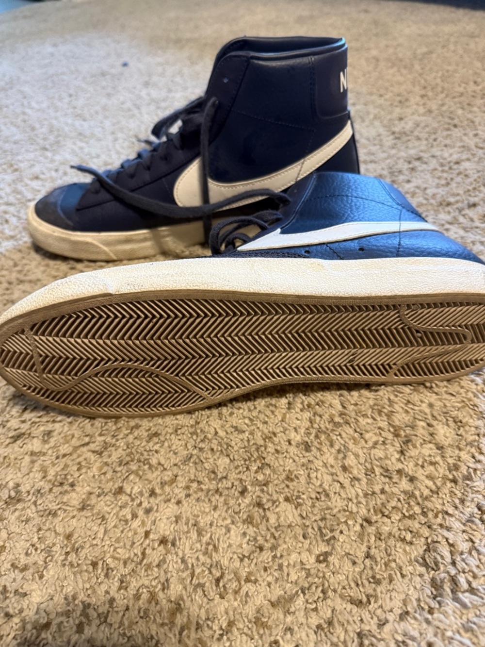 Nike Blazer- High 11.5M 🏀 👟 - Picture 2 of 4